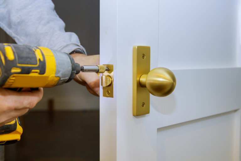 changing locks access control expertise commercial locksmith services in ruskin, fl – efficient and swift locksmith services for your office and business